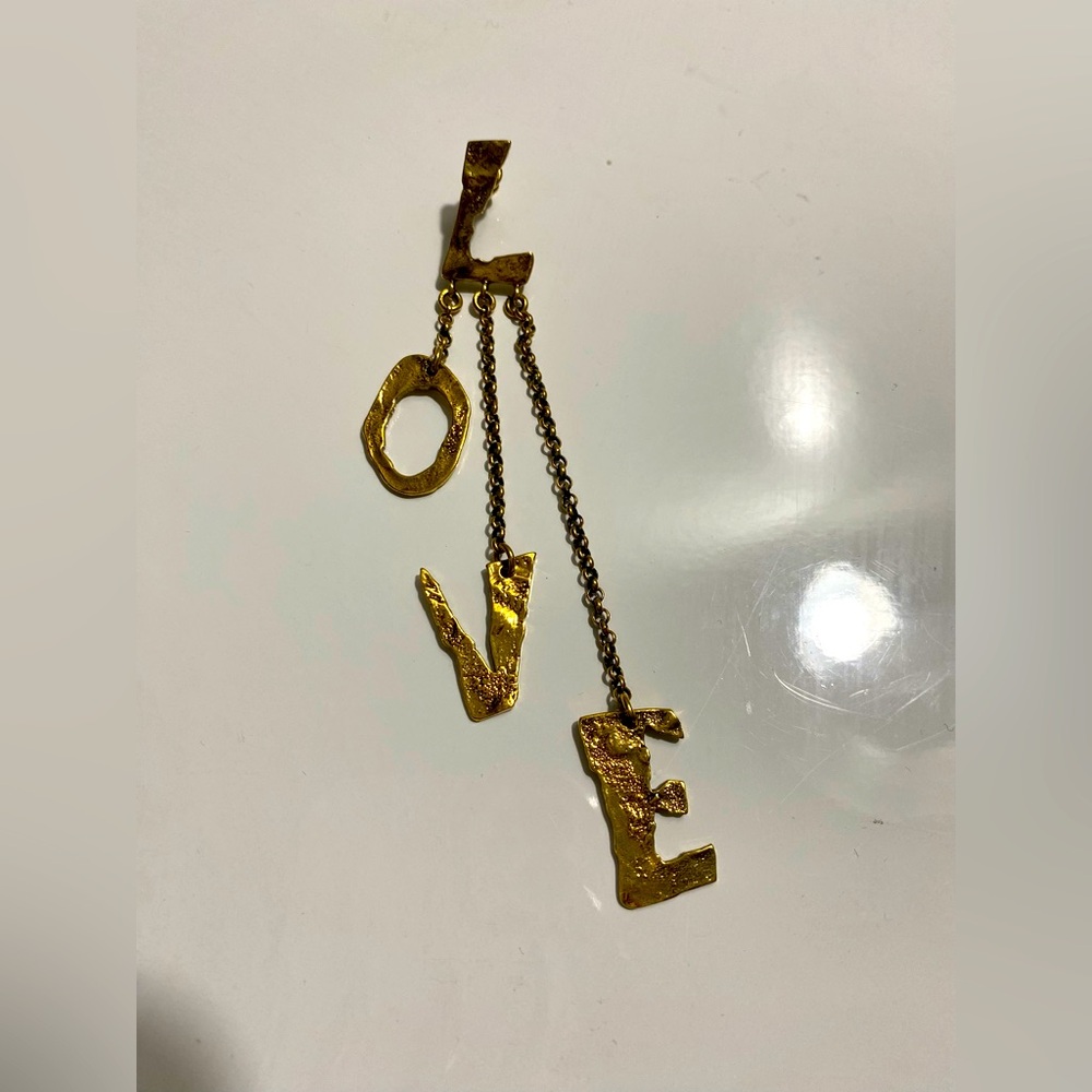 Acne Studios LOVE Single Statement Drop Earring - Picture 2 of 5